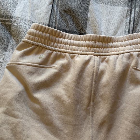 LULULEMON LOUNGEFUL HR WIDE LEG CROP - Picture 6 of 6